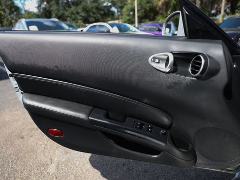 Used 2006 Nissan 350Z Coupe w/ (K96) Aerodynamics Pkg RWD image 34