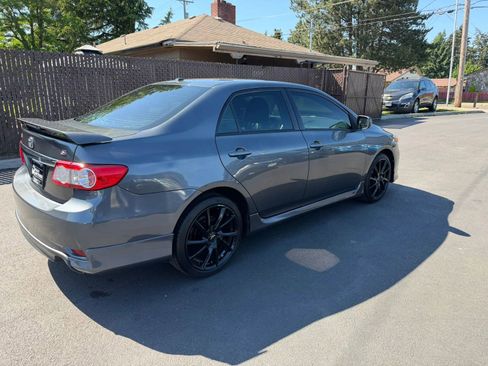 Used 2011 Toyota Corolla S FWD image 3