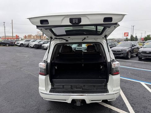 Used 2019 Toyota 4Runner 4WD image 39