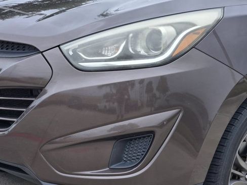 Used 2015 Hyundai Tucson GLS FWD image 9