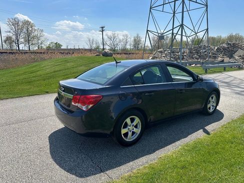 Used 2014 Chevrolet Cruze LT FWD image 5