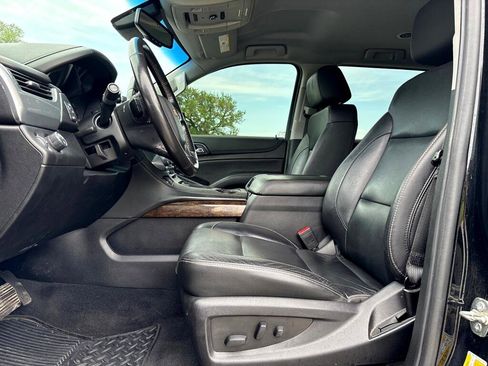 Used 2020 Chevrolet Tahoe LT image 11