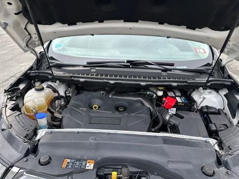 Used 2016 Ford Edge SEL w/ Equipment Group 201A image 25