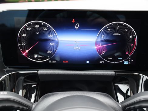 Certified 2025 Mercedes-Benz GLA 250 image 31