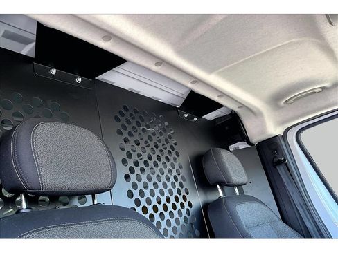 Used 2025 RAM ProMaster 2500 w/ U-Haul Equipment Group FWD image 26