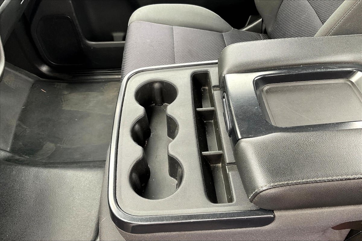 Used 2018 GMC Sierra 1500 2WD Regular Cab image 12