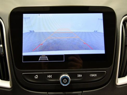 Used 2024 Chevrolet Malibu LT FWD image 23