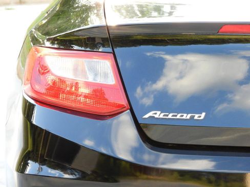 Used 2015 Honda Accord EX image 21