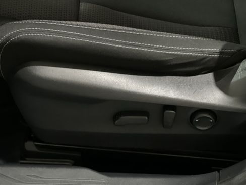 Used 2020 Subaru Outback Premium AWD/4WD image 19