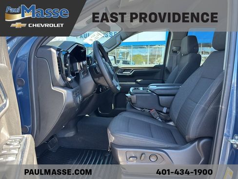 Used 2024 Chevrolet Silverado 1500 LT AWD/4WD image 19