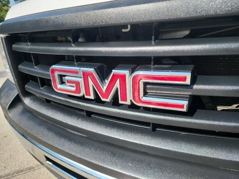 Used 2013 GMC Sierra 1500 W/T RWD image 3