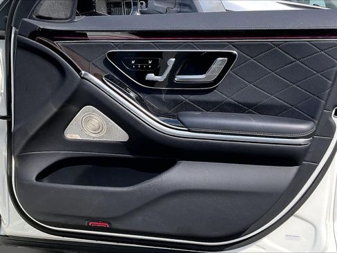 Used 2021 Mercedes-Benz S 580 4MATIC Sedan image 24