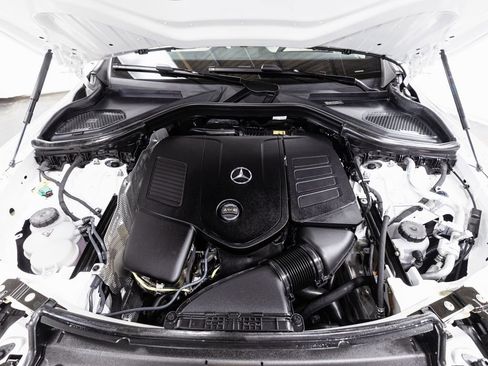 Used 2026 Mercedes-Benz GLC 350e 4MATIC image 36