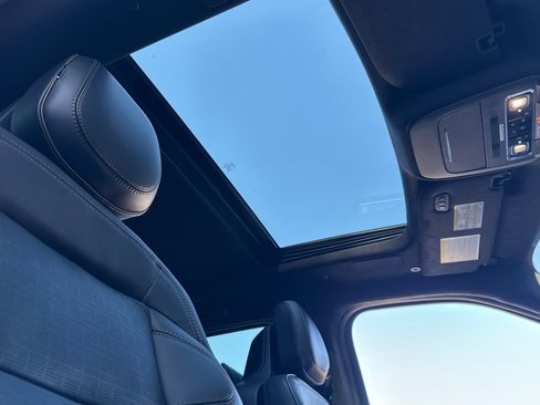 New 2025 Lincoln Navigator Black Label image 14