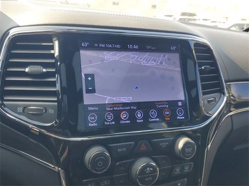 Used 2019 Jeep Grand Cherokee Overland image 26