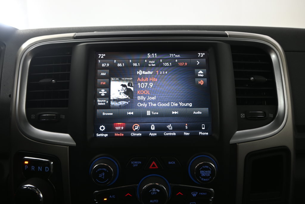 Used 2018 RAM 1500 SLT AWD/4WD image 27
