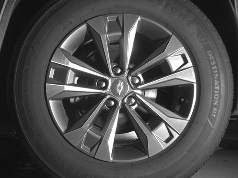 Used 2025 Chevrolet Equinox LT image 14