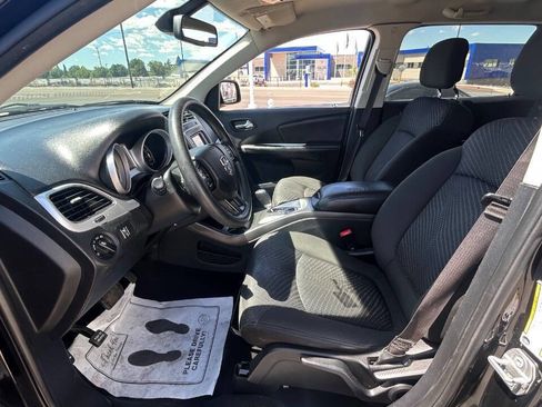 Used 2020 Dodge Journey SE w/ Blacktop Package image 13
