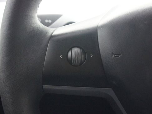 Used 2023 Tesla Model Y Performance AWD/4WD image 11
