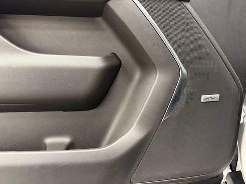 Used 2023 Chevrolet Suburban Premier image 11