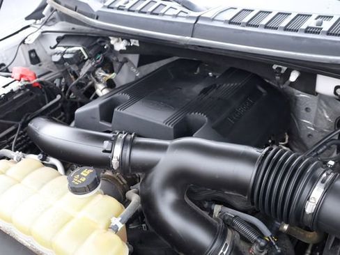 Used 2019 Ford F150 XLT w/ Equipment Group 302A Luxury image 8