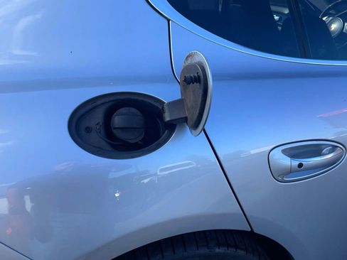 Used 2015 Porsche Panamera S RWD image 44