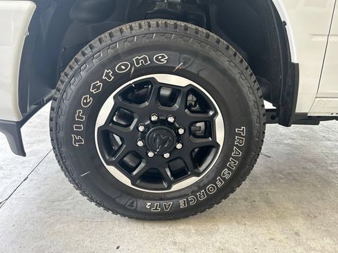 Used 2026 RAM 2500 Laramie AWD/4WD image 14