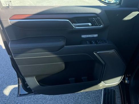 New 2026 GMC Sierra 1500 Denali w/ Denali Reserve Package image 16