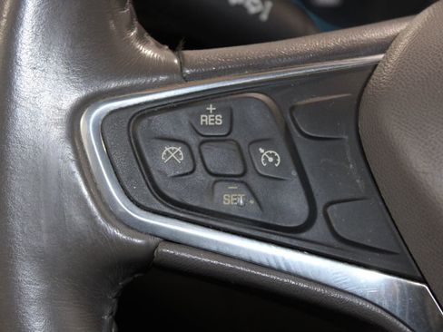 Used 2016 Chevrolet Malibu LT FWD image 30