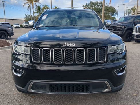 Used 2020 Jeep Grand Cherokee Limited w/ Luxury Group II image 3