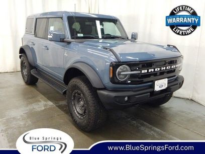 New 2025 Ford Bronco Outer Banks