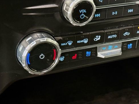 Used 2024 Ford F250 Lariat w/ Lariat Ultimate Package image 23