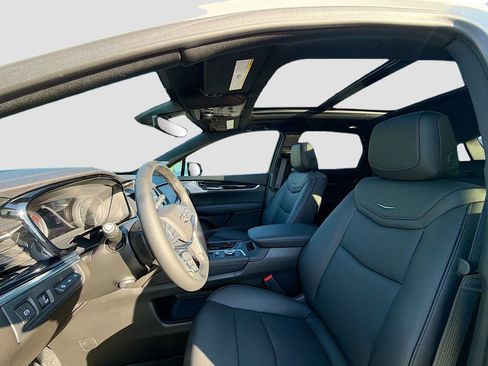 New 2026 Cadillac XT5 Premium Luxury w/ Driver Assist Package FWD image 22