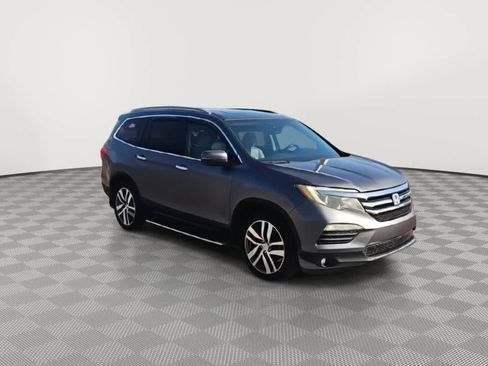 Used 2016 Honda Pilot Elite image 2