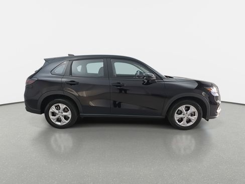 Used 2023 Honda HR-V LX image 4