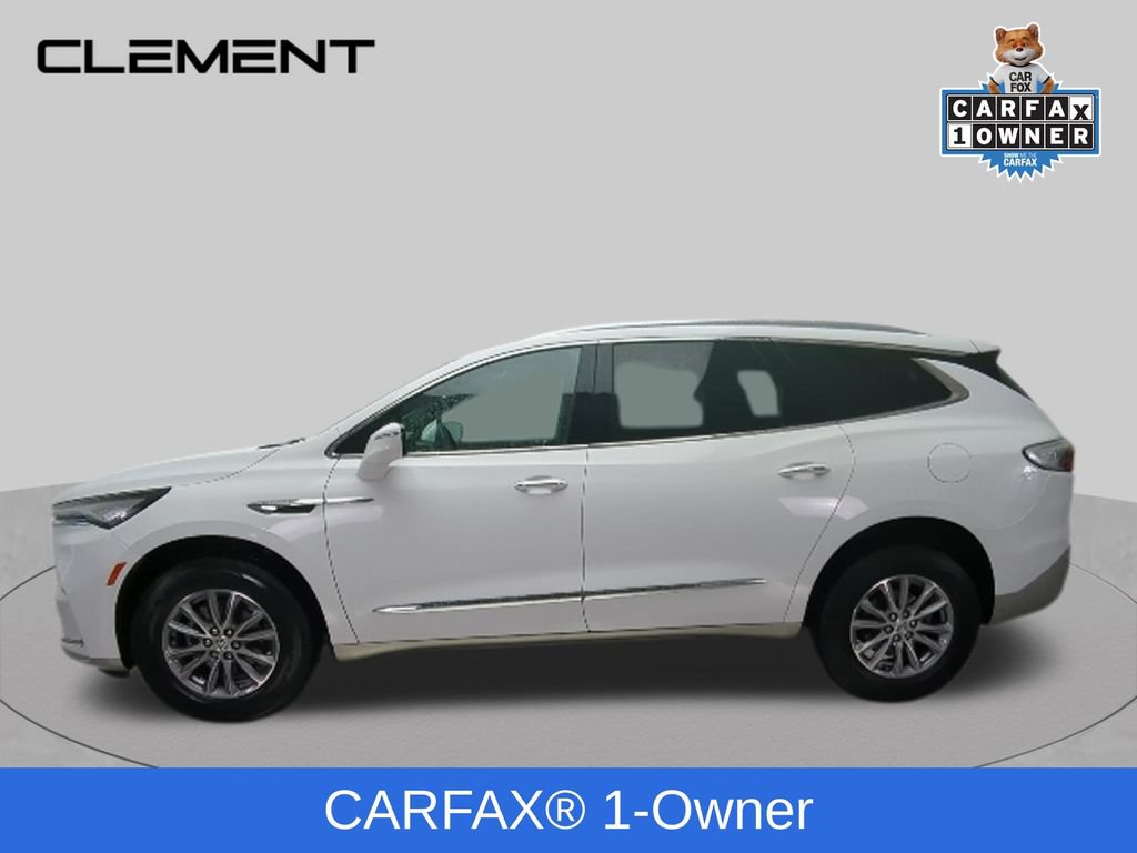 Used 2023 Buick Enclave Essence FWD image 2