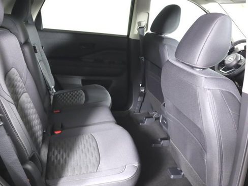 New 2025 Nissan Pathfinder SV w/ Cargo Package image 26