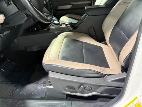 Used 2022 Ford Bronco Wildtrak AWD/4WD image 42
