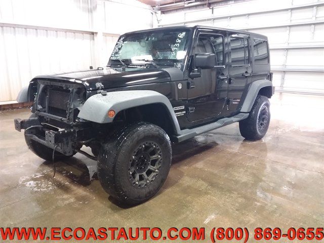 Used 2013 Jeep Wrangler Unlimited Sport w/ Connectivity Group AWD/4WD image 6