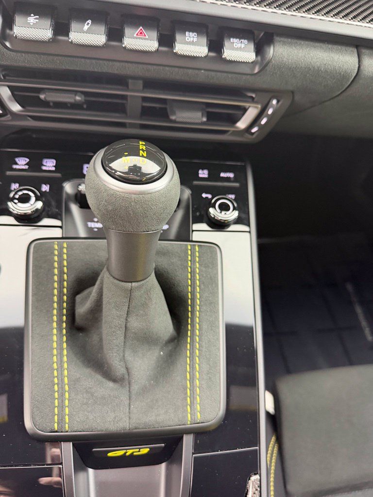 Used 2023 Porsche 911 GT3 RWD image 18
