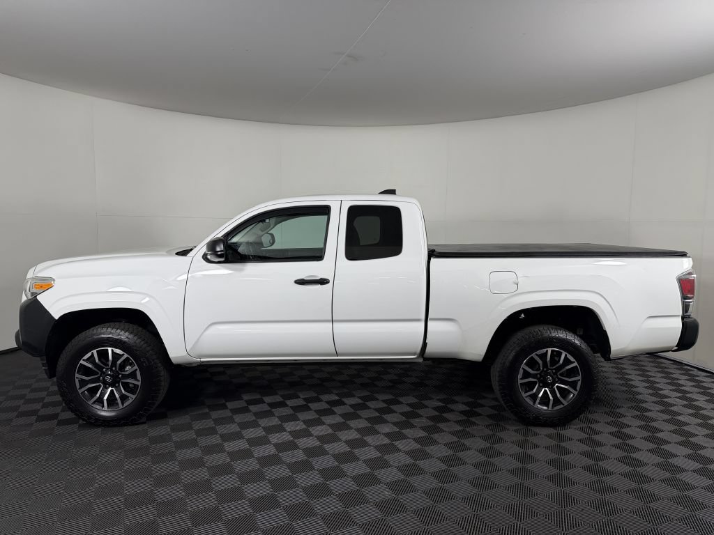Used 2020 Toyota Tacoma SR RWD image 8