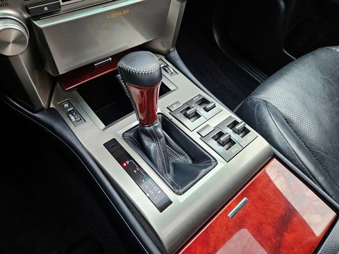 Used 2013 Lexus GX 460 Premium image 21