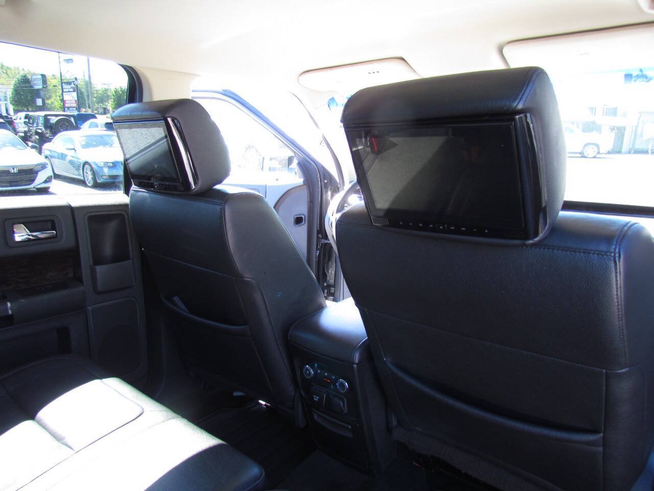 Used 2016 Ford Flex Limited FWD image 17