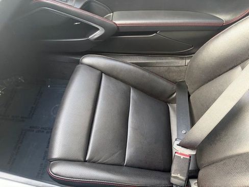 Used 2014 Porsche 911 Turbo image 19