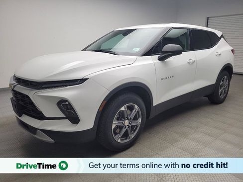 Used 2024 Chevrolet Blazer LT AWD/4WD image 1