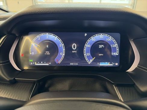 Used 2023 Jeep Grand Cherokee Laredo image 18