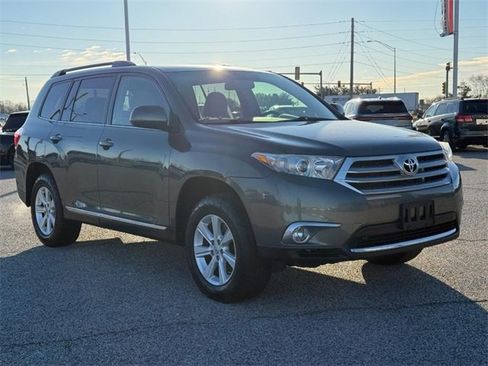 Used 2012 Toyota Highlander 4WD image 8