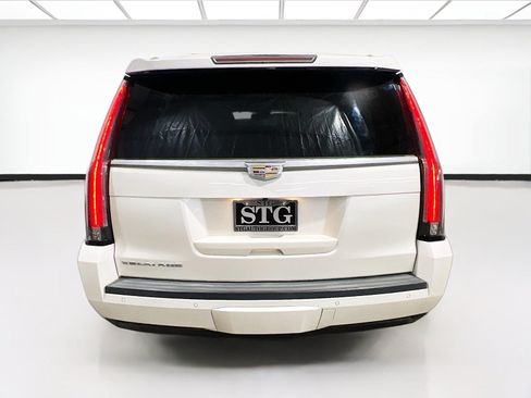 Used 2015 Cadillac Escalade ESV Premium AWD/4WD image 5