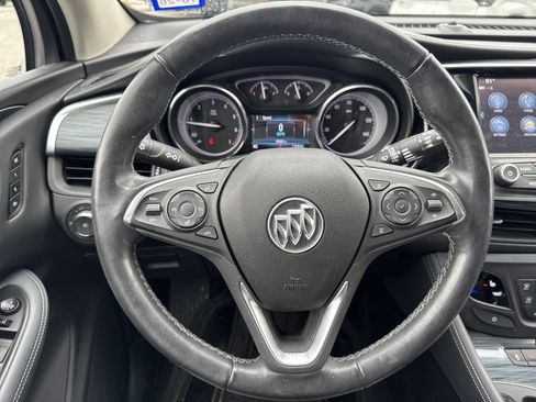 Used 2020 Buick Envision Essence image 12