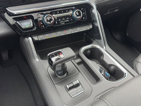 New 2026 GMC Sierra 1500 Denali image 13